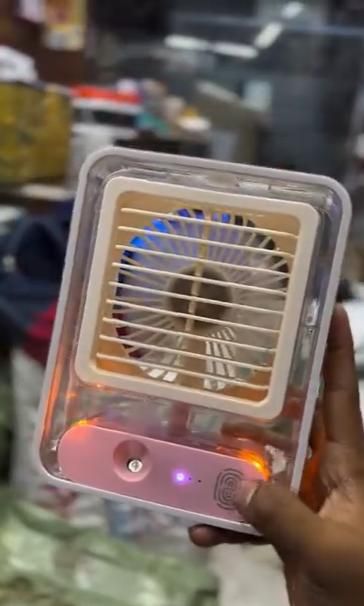 "Cool breeze + refreshing mist – anywhere you go! 💨💦"